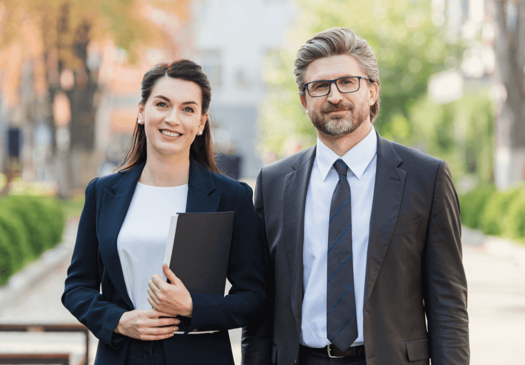 Advogado Empresarial Trabalhista: Como Proteger Sua Empresa de Riscos Jurídicos
