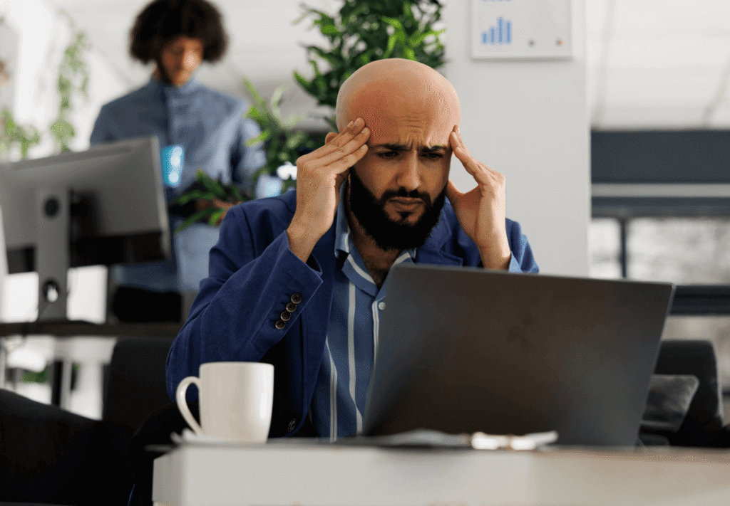 A empresa pode dar justa causa por falta? Descubra quando isso é legal e como se proteger!