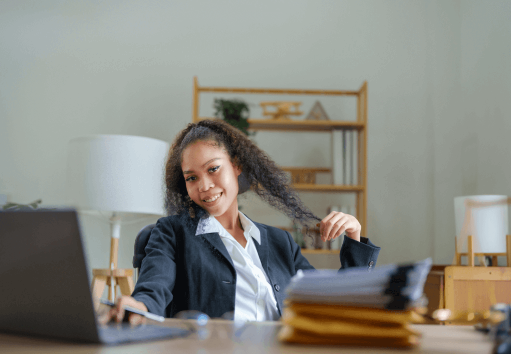 Abuso no trabalho: entenda o que é, como identificar e quais são seus direitos