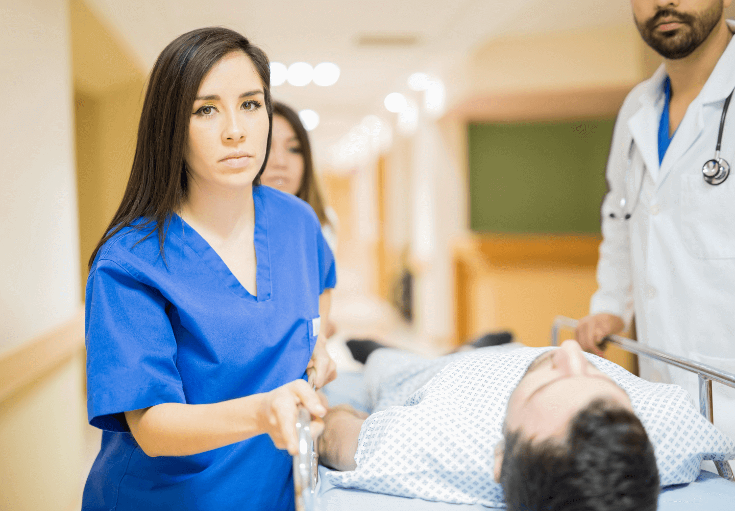 A Empresa Pode Demitir Funcionário em Tratamento Médico? Evite Riscos 